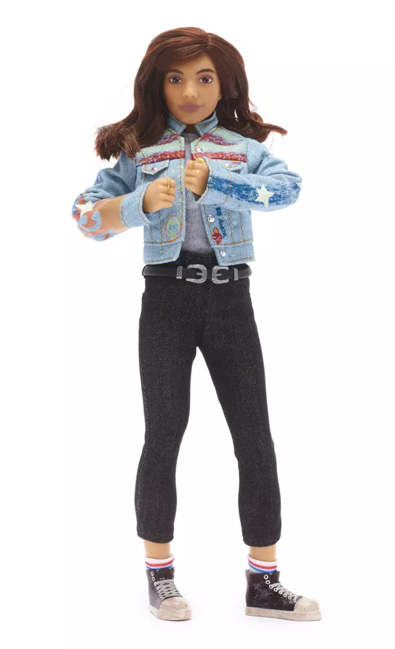 Disney America Chavez Special Edition Doll - Wondertoys.nl