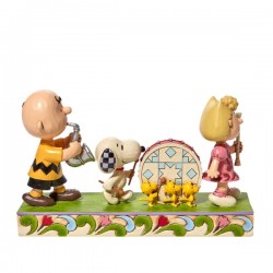 Snoopy: Peanuts Parade Figurine
