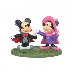 Disney Village By D56 - Mickey & Minnie Mouse's Costume Fun