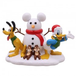 Disney Village - Donald, Pluto & Chip 'N Dale