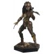 The Alien & Predator Figurine Collection Falconer Predator (Predator) 15 cm